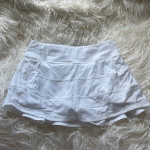 Lululemon pace rival tennis skirt